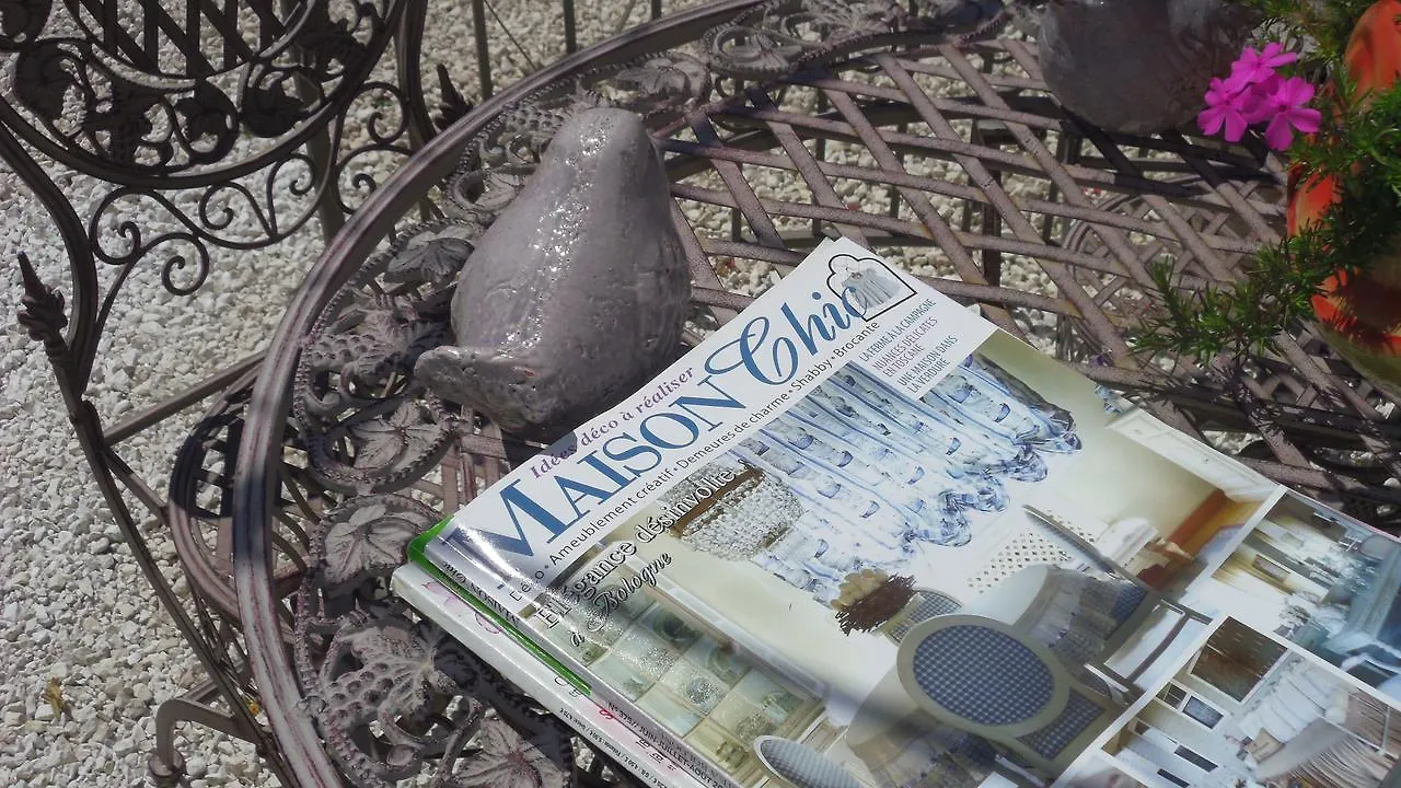 Bed & Breakfast Mas De L'Air - Maison De Charme Bed and Breakfast Noves