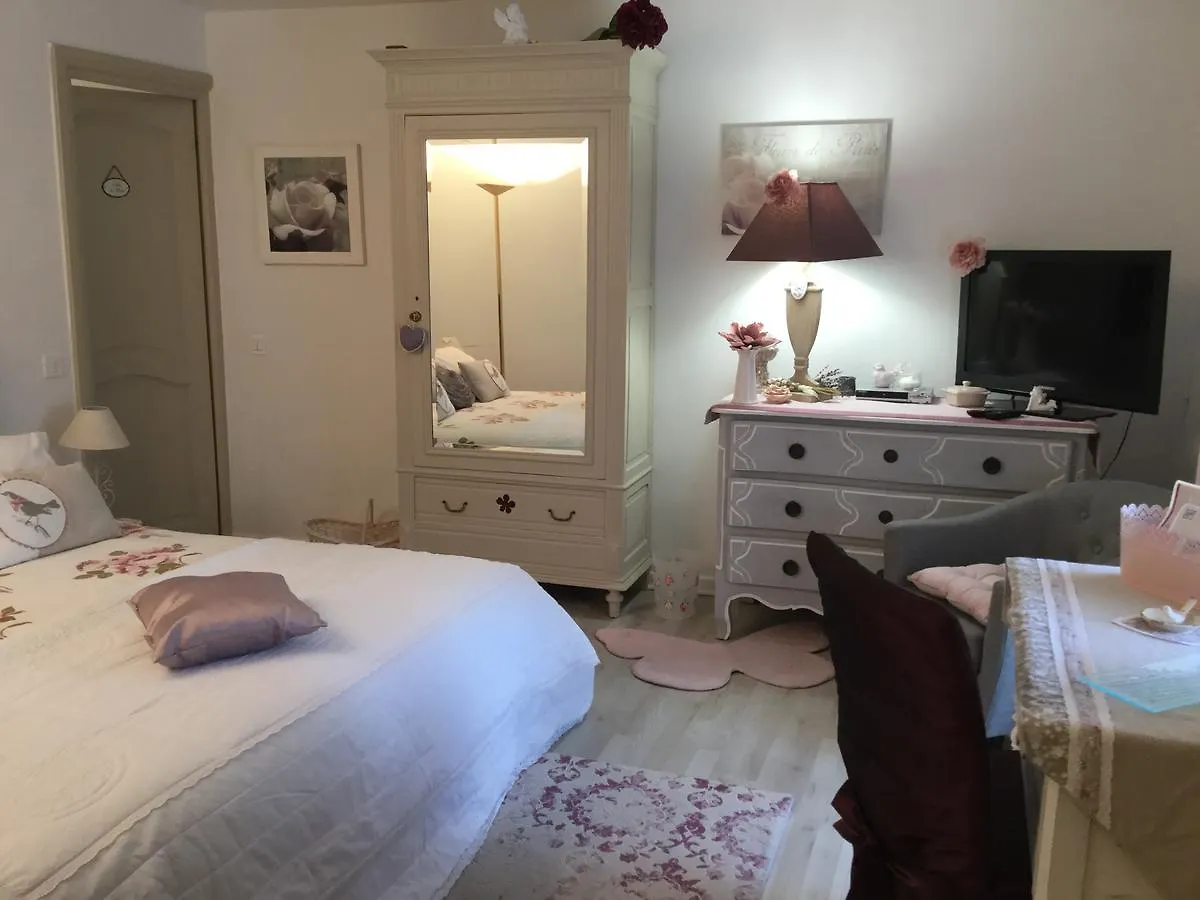 Bed & Breakfast Mas De L'Air - Maison De Charme Bed and Breakfast Noves